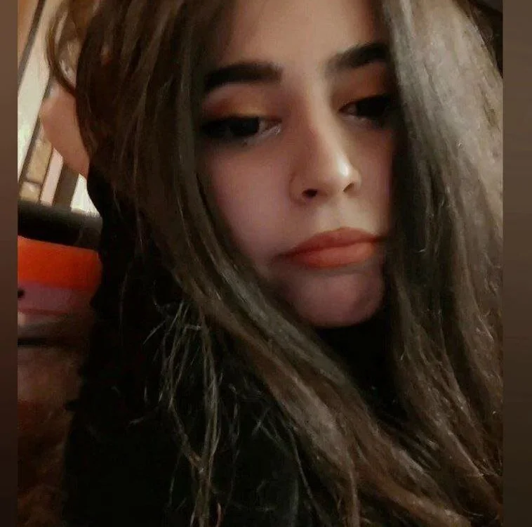 Lina_rix's Offline XXX Chat