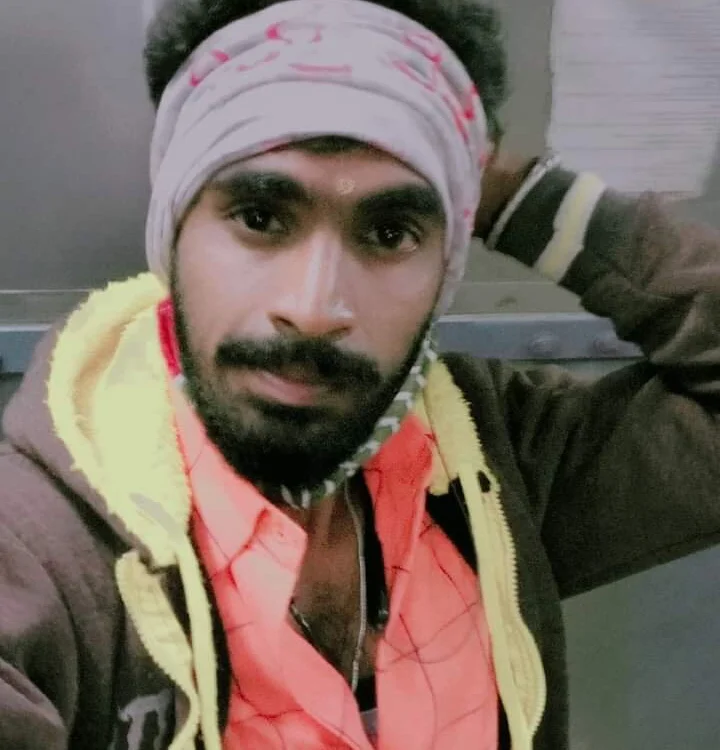 Arun1998143 Offline XXX-chat