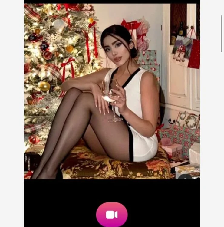 دردشة Patrona-chiraz8 الجنسية دون اتصال