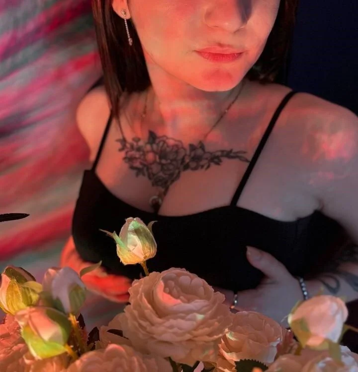 Jessica_Hunt 離線 XXX 聊天