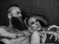 Model glorycouple_xlive