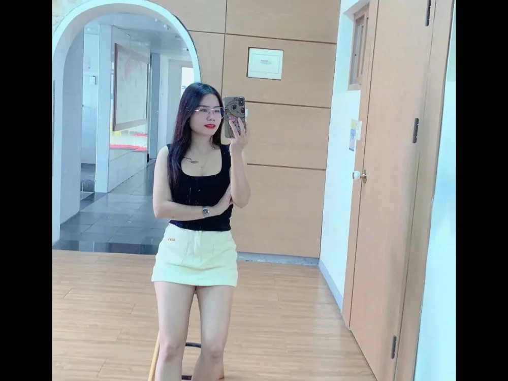 chipp-bong Chat XXX offline