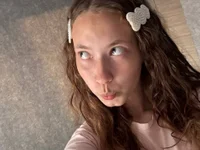 Holy_Poly 现场XXX聊天