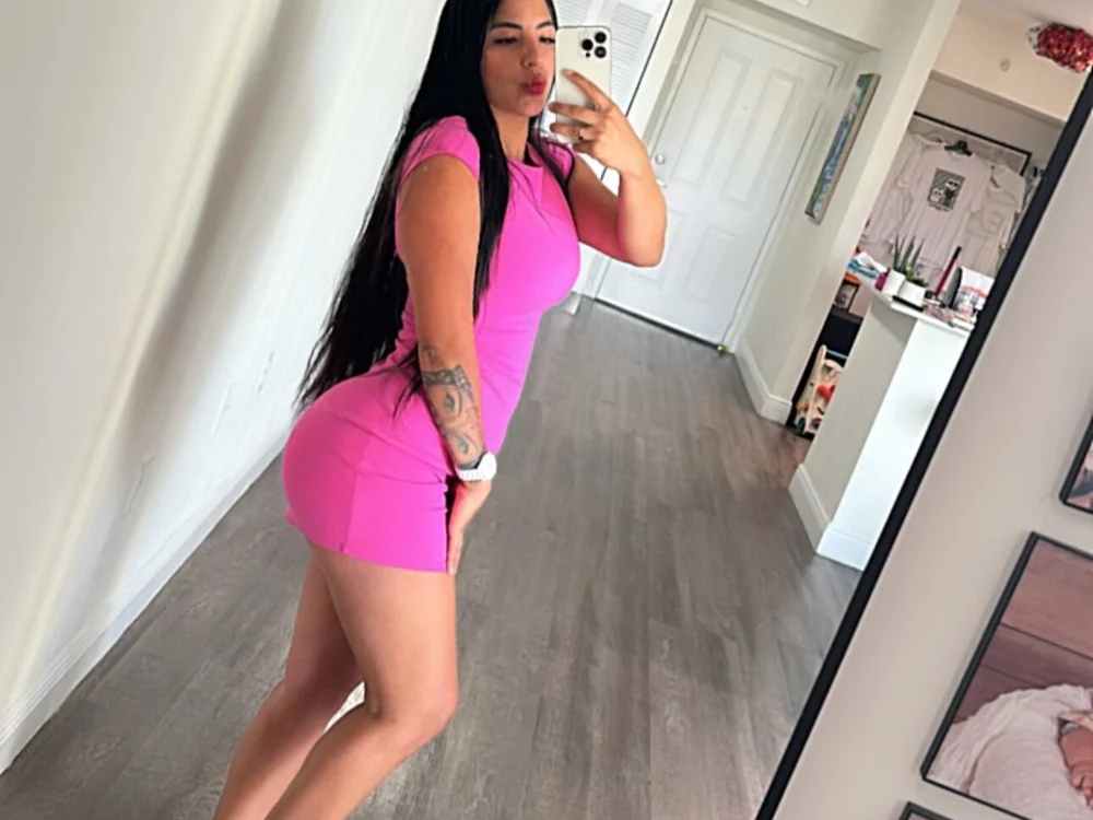 celinepretty's Offline Chat Room