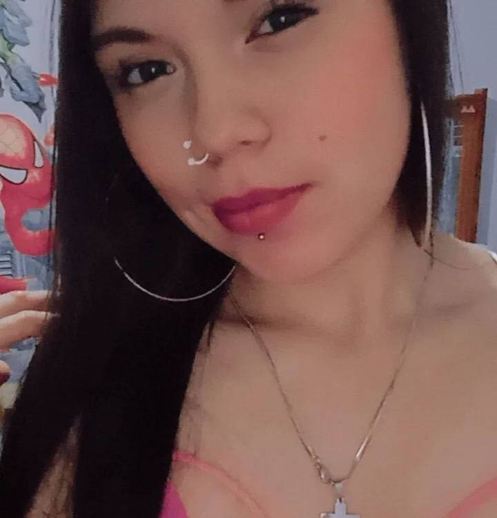 nathasha998111's Offline XXX Chat