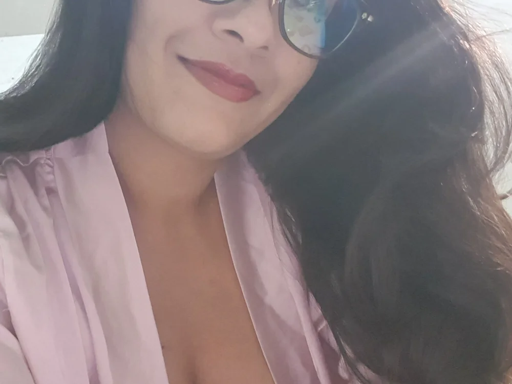 raluca225's Offline Chat Room