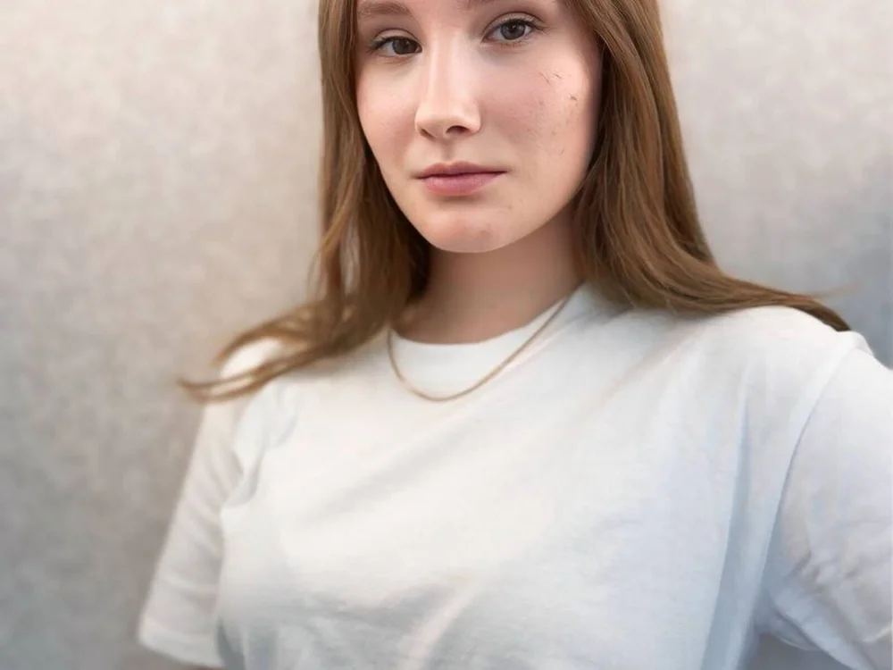 AislyFelton offline chatrum