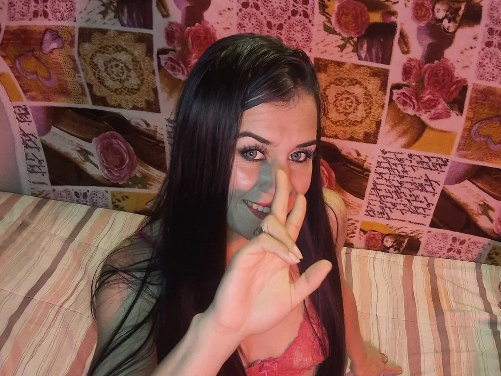 Arely1 offline chatrum