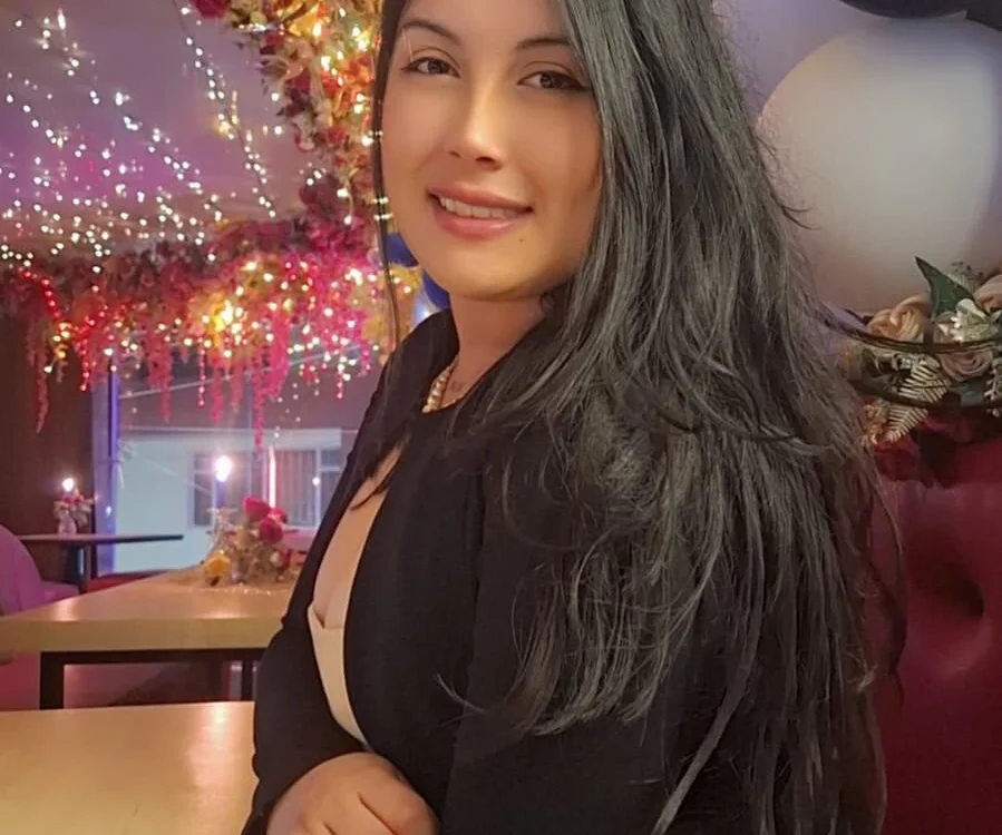 Chat +18 off-line de Dakota_lee03