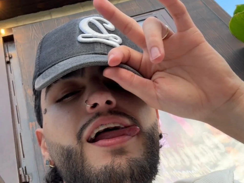 pablo_veelezn Offline XXX chat