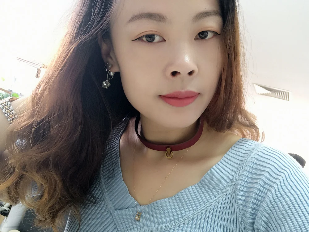 Vivi_Smile's Offline Chat Room