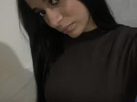 Isbeela_hott webcam model