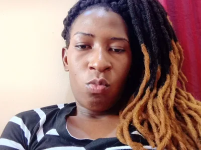 blackcuteebony Live Cam on StripChat