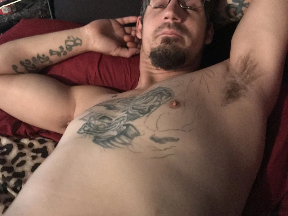 Jaylove698's Offline Chat Room