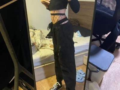 Profile thumbnail for lilywhiteee