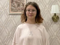 AngelinaLow élő XXX-chatje