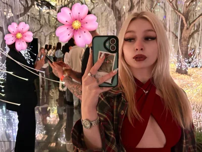 AngelinaTous - Girl 