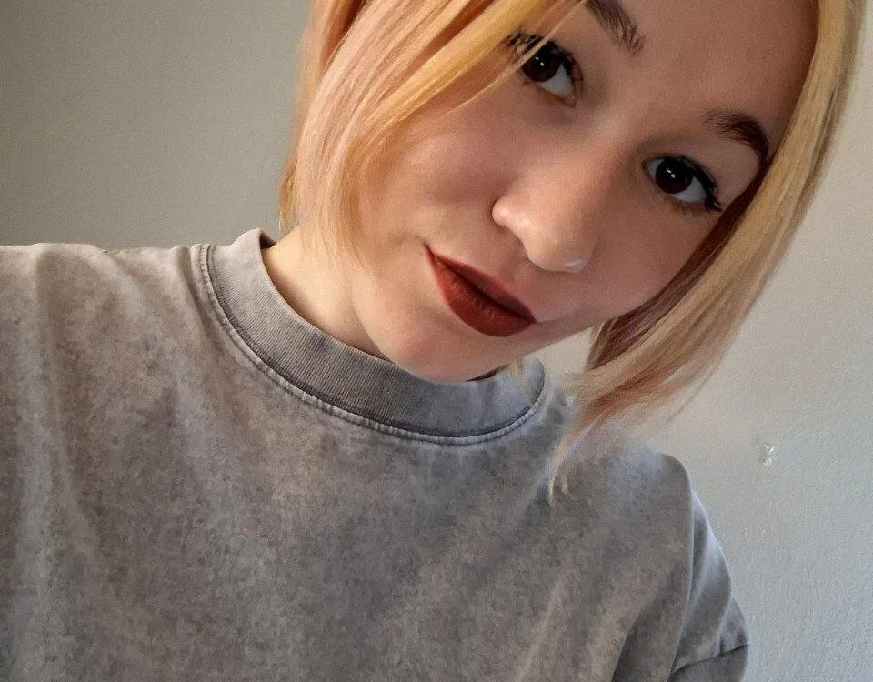 LiloBellas' Offline Chat Room