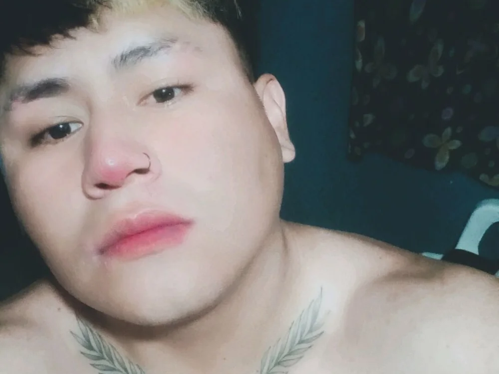 Mickygym's Offline XXX Chat
