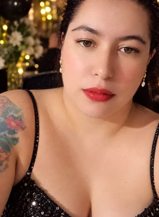 NatyLux_ offline XXX-chat