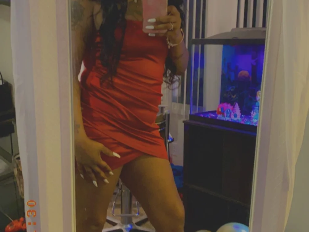 creamcoffee20's Offline XXX Chat