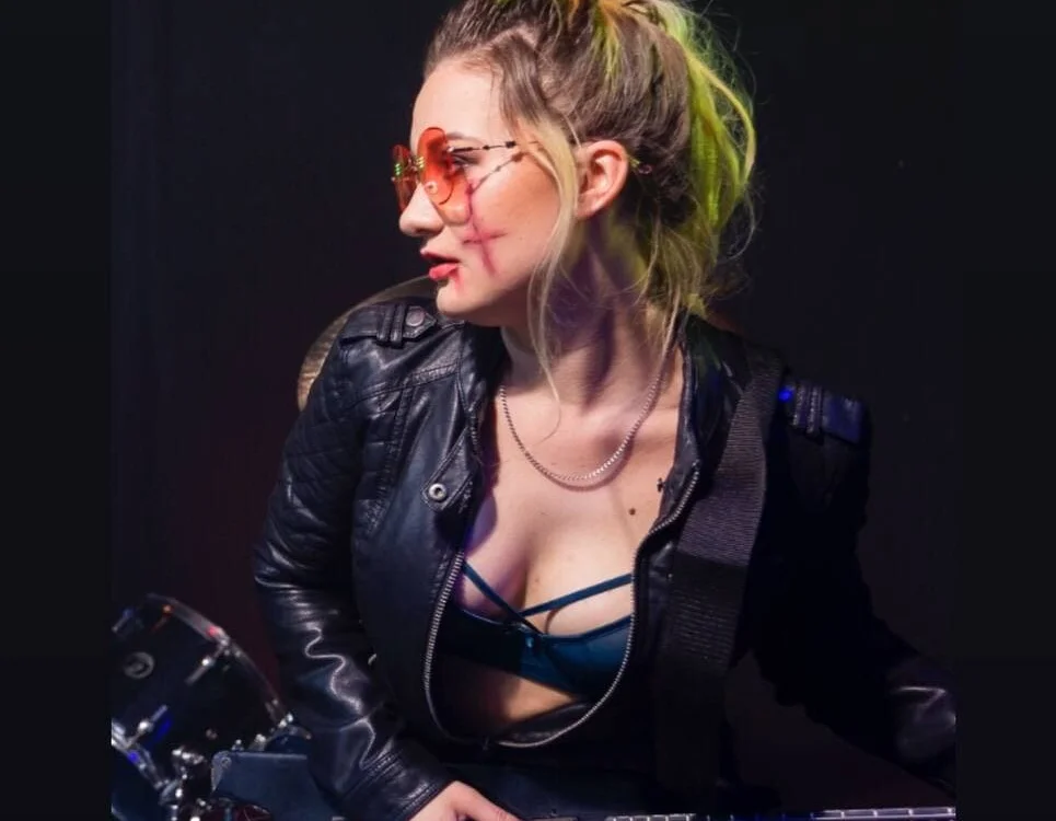 lolli__pops' Offline XXX Chat