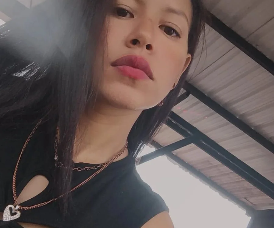 Keitty_fox27's Offline XXX Chat