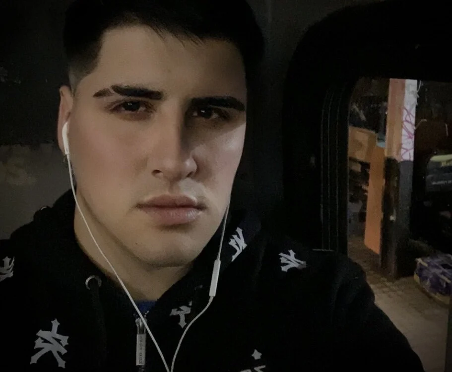 Offline chatovací místnost dickk1333