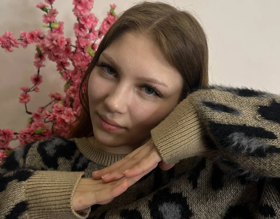 Yuna_Rosse's Offline XXX Chat