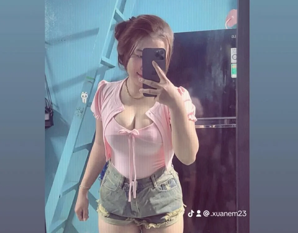 Ankeying23's Offline XXX Chat