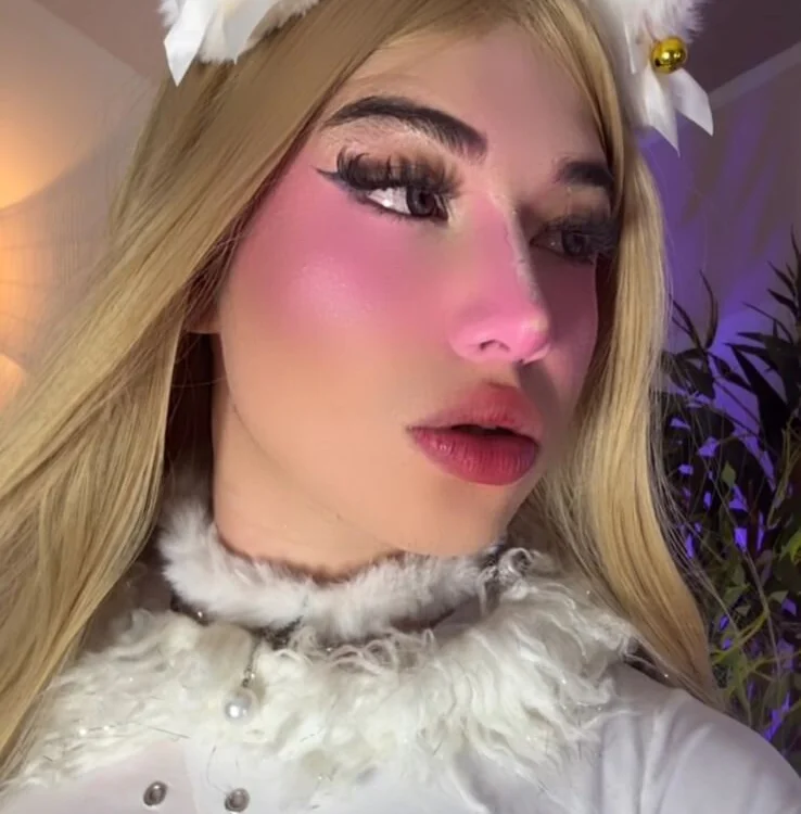 cutebabyhub_: συνομιλία ΧΧΧ εκτός σύνδεσης