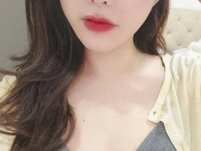 Yiran-live - Girl 