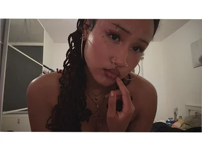 MissIniNoir - Girl 