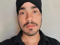 Rahul902431