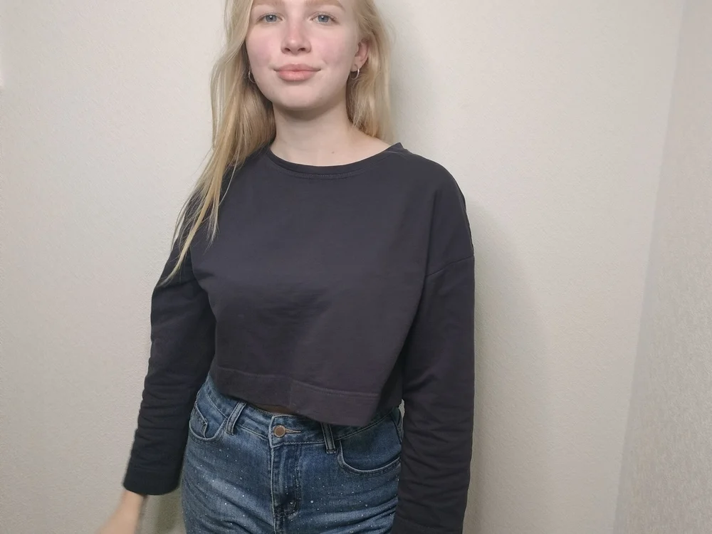 ElletteCopp's Offline Chat Room