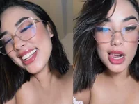 Nattasha_Brown's Offline Chat Room