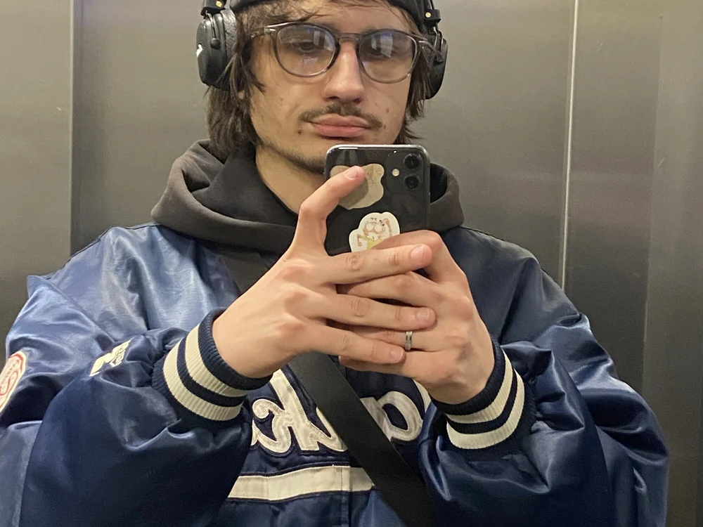 traxw's Offline Chat Room