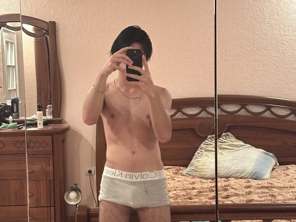 NikGiveのオフラインXXXチャット