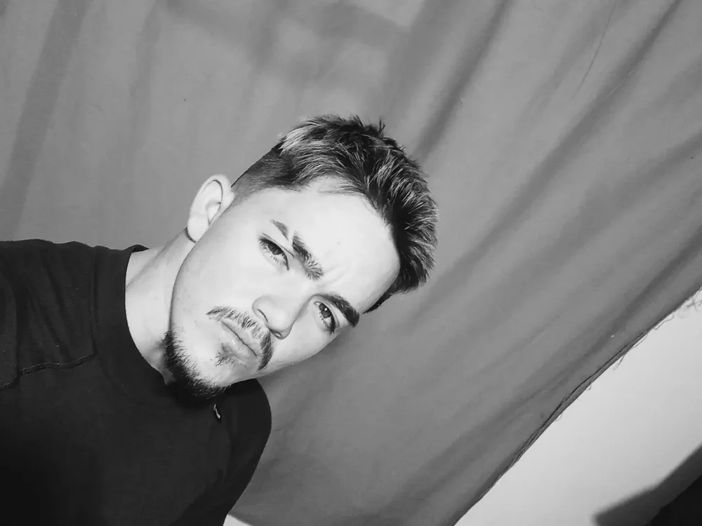 jayflecher22's Offline Chat Room