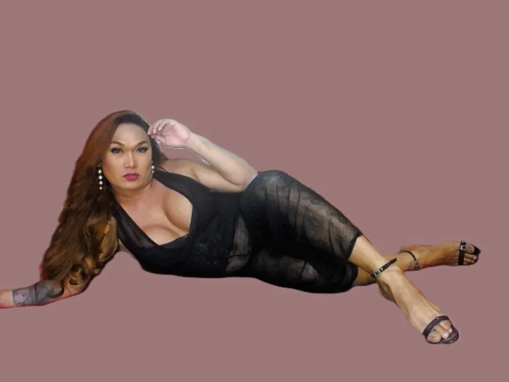 glamorousaMHARGA Chat XXX offline