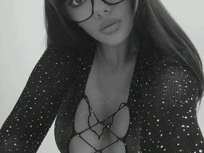KandyCosse - Girl 