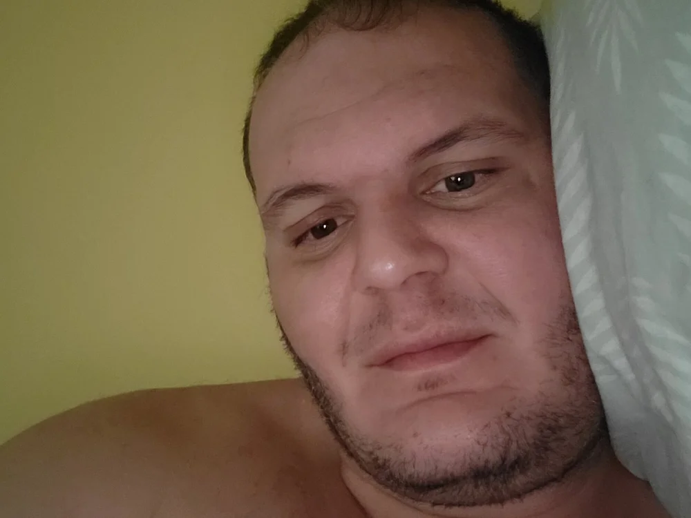sulchark33 offline chatrum