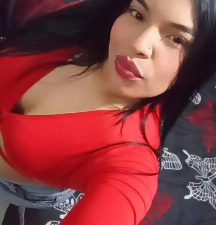 SophiaCollins1's Offline XXX Chat