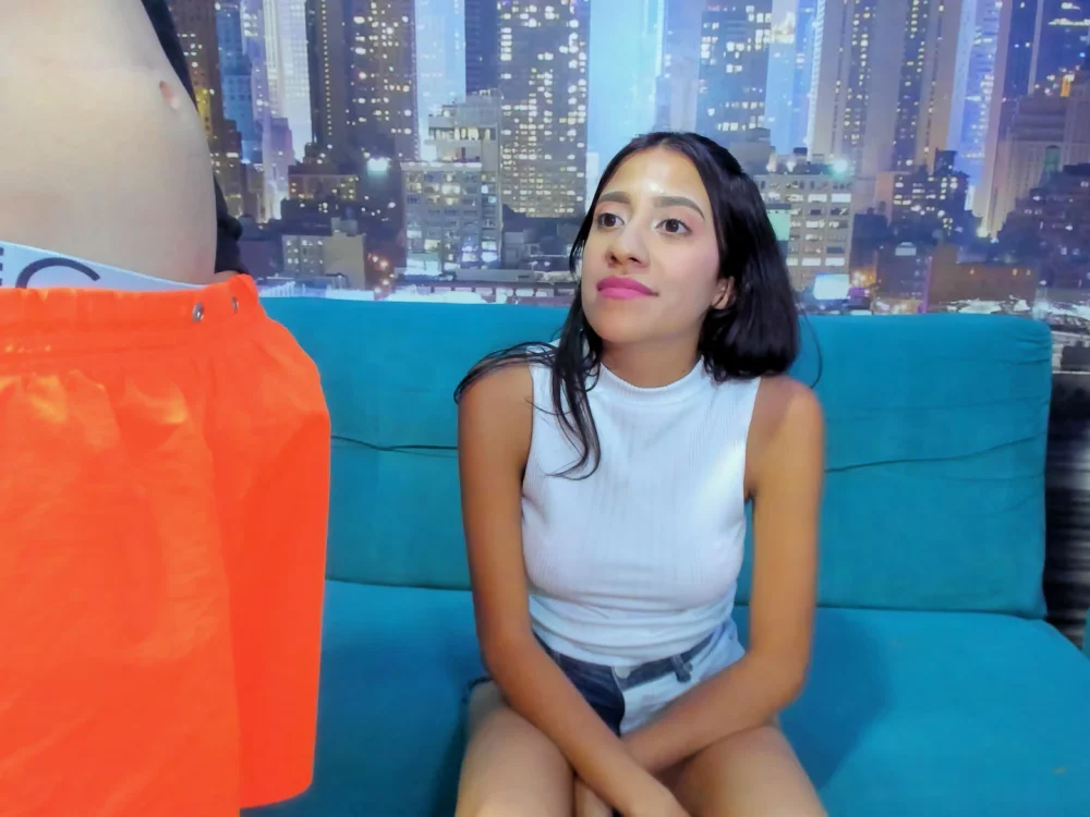 crazy_hard12's Offline XXX Chat