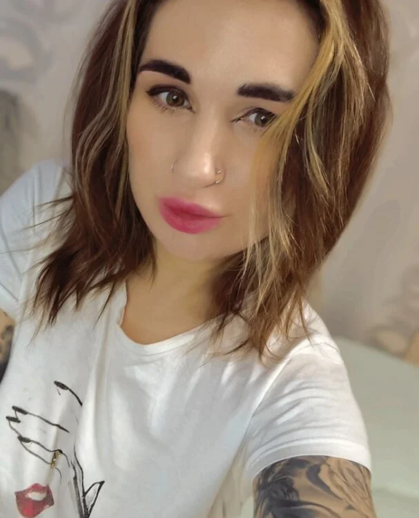 dominikazzz Offline XXX Chat