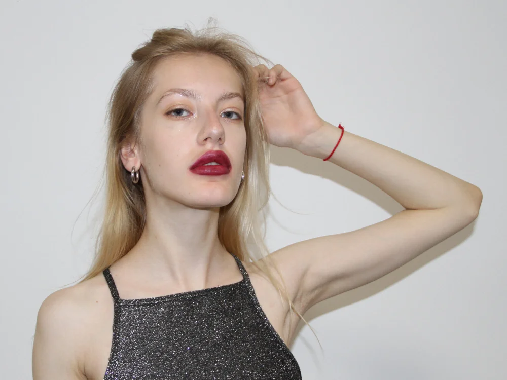 JenniPoole's Offline XXX Chat