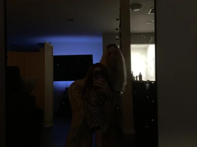 Lesbiantendenciesxo - Couple 