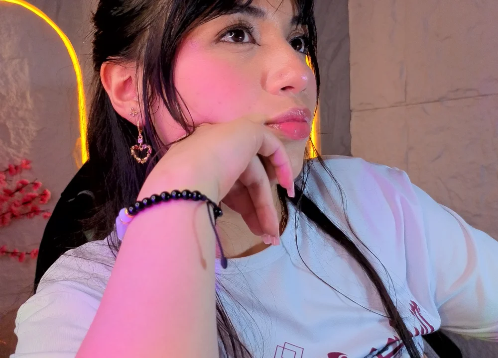 Hani_amber_tx's Offline XXX Chat