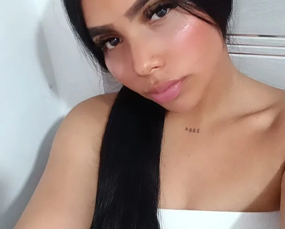 ห้องแชทออฟไลน์ของ Haley_Rosse