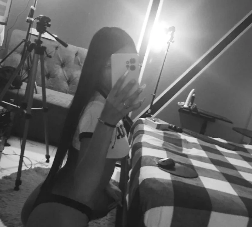 Zoe_small Obrolan XXX Offline